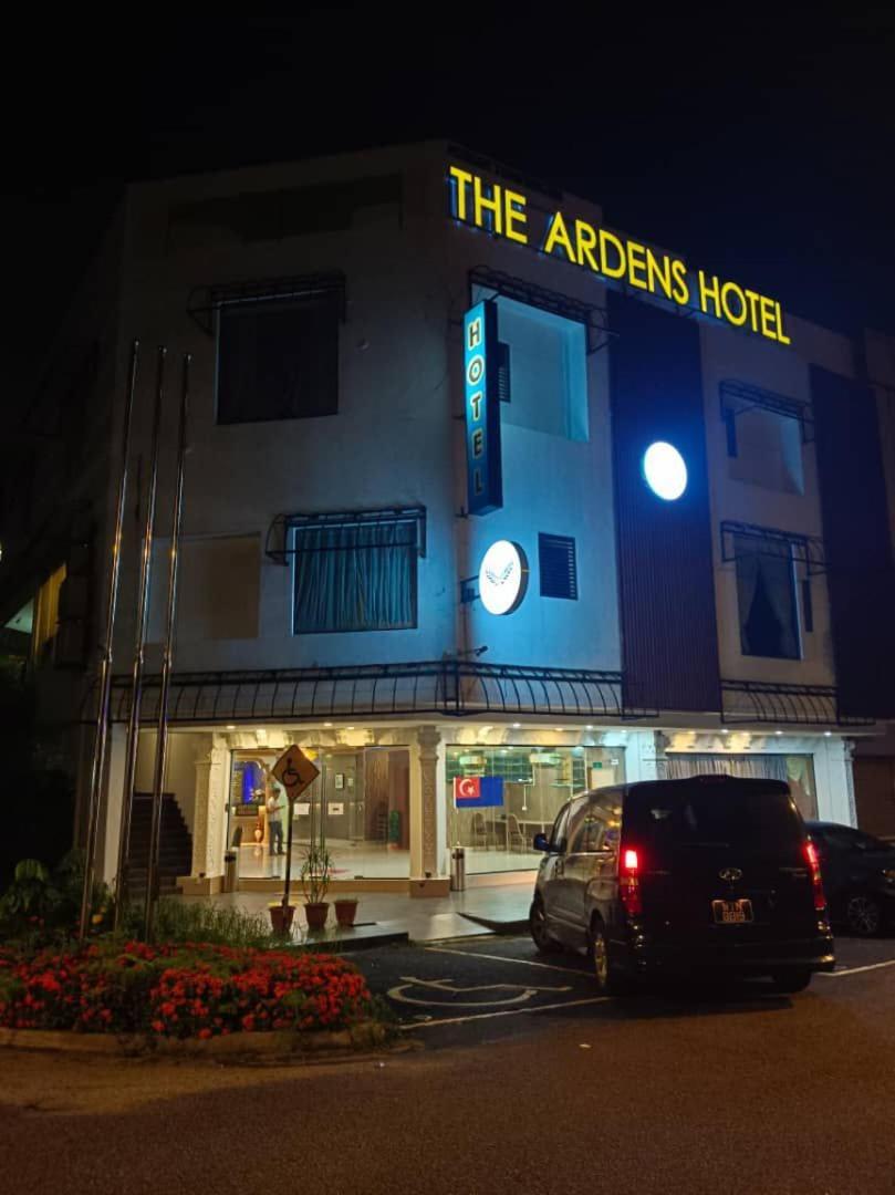 The Ardens - Nong Chik, Kolam Air, Hotel 2*