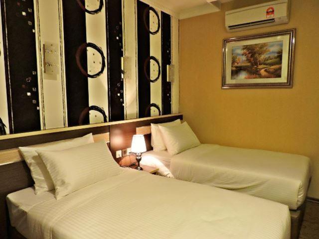 Hotel The Ardens - Nong Chik, Kolam Air, 2*